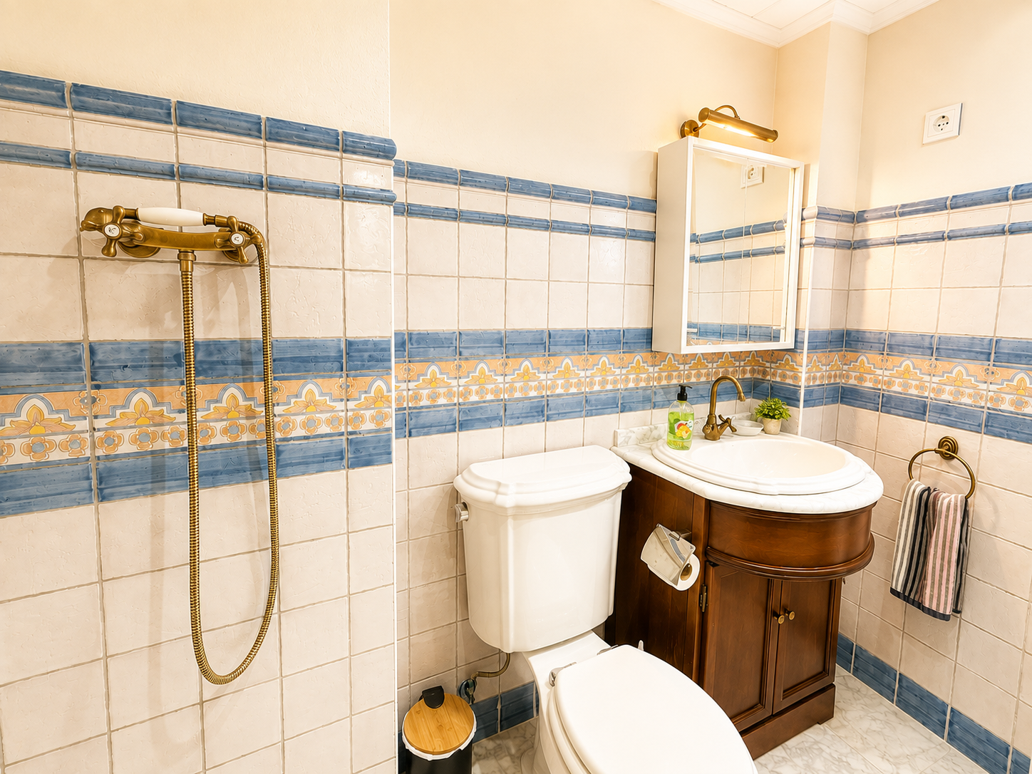 3 Bedroom Townhouse in Marbella - Photo 8