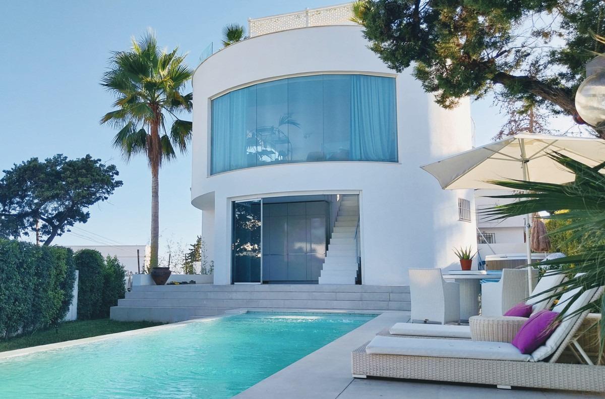 3 Bedroom Villa in Marbella - Photo 2
