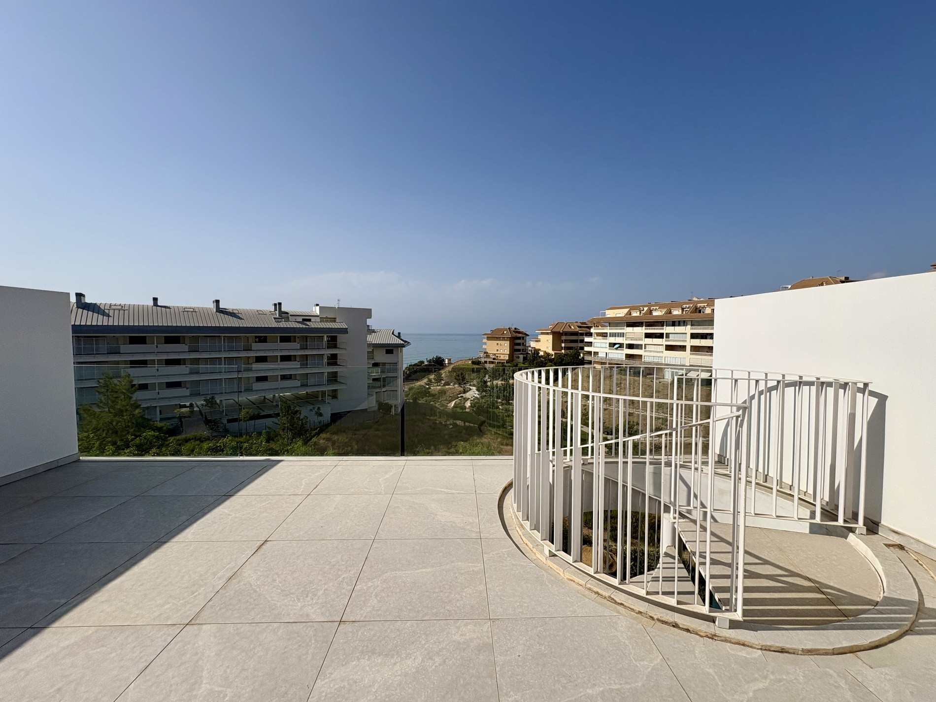 2 Bedroom Apartment in Fuengirola - Foto 15