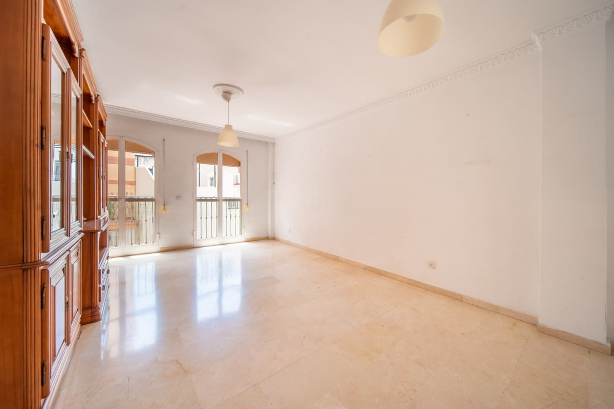 4 Bedroom Apartment in Fuengirola - Foto 5