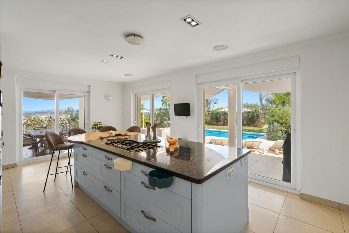 4 Bedroom Villa in Alhaurín el Grande - Фото 34