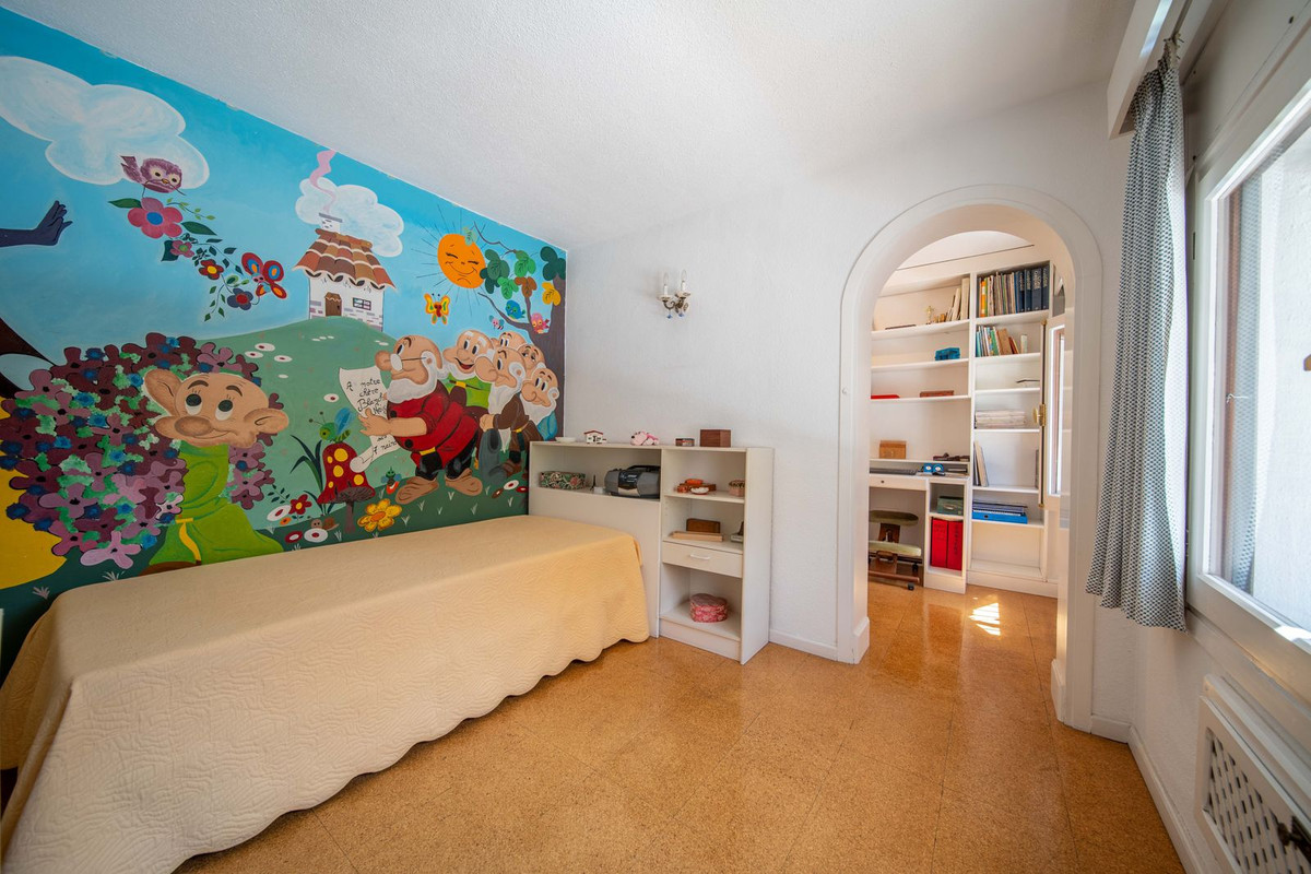 3 Bedroom Villa in Fuengirola - Photo 36