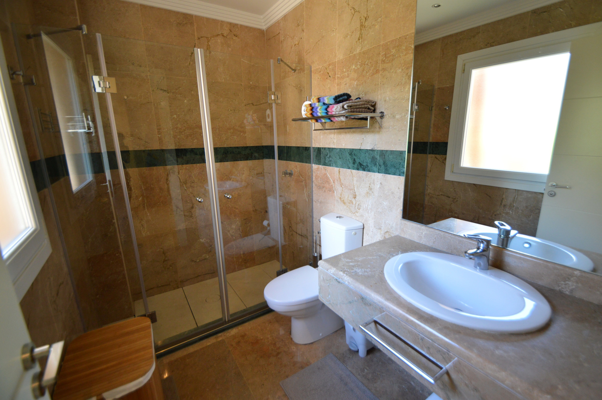 3 Bedroom Apartment in Marbella - Photo 28