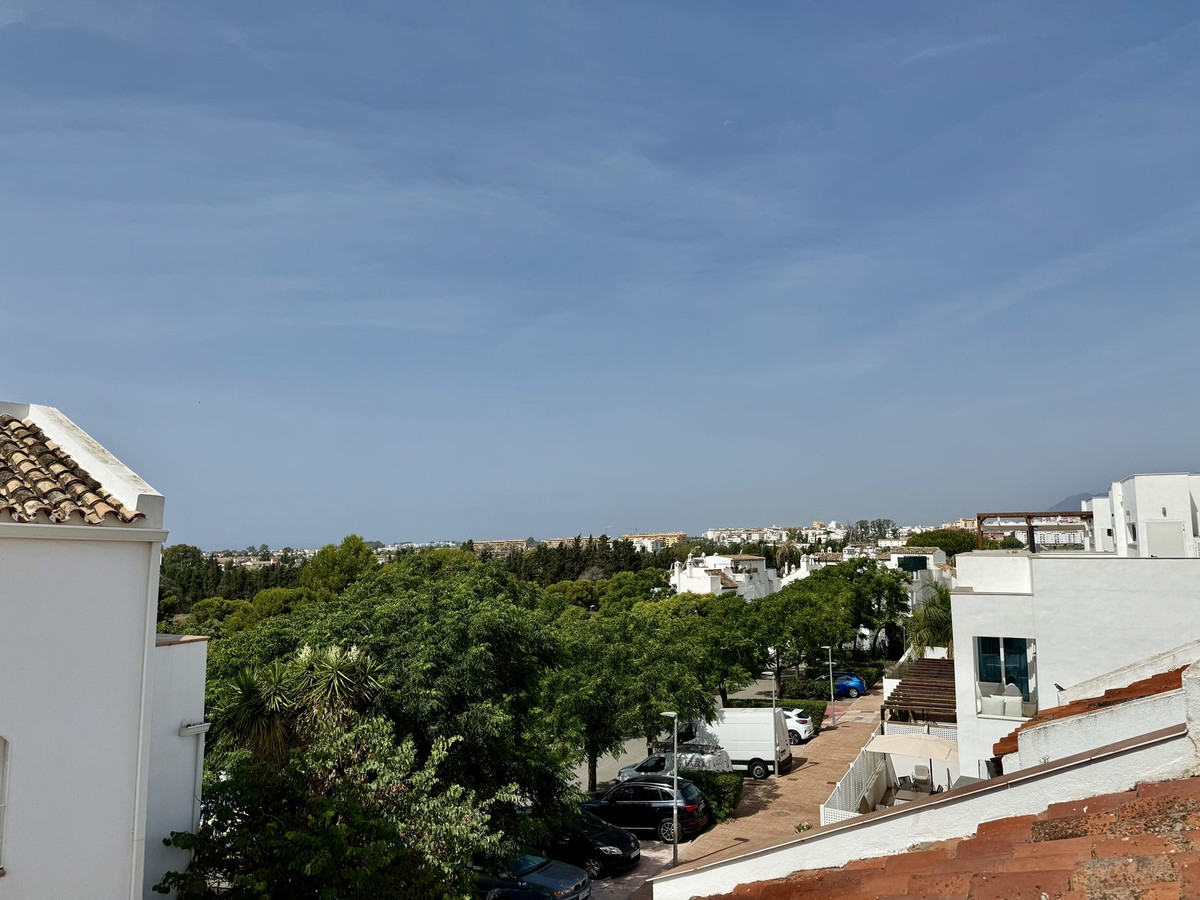 3 Bedroom Townhouse in Marbella - Photo 19