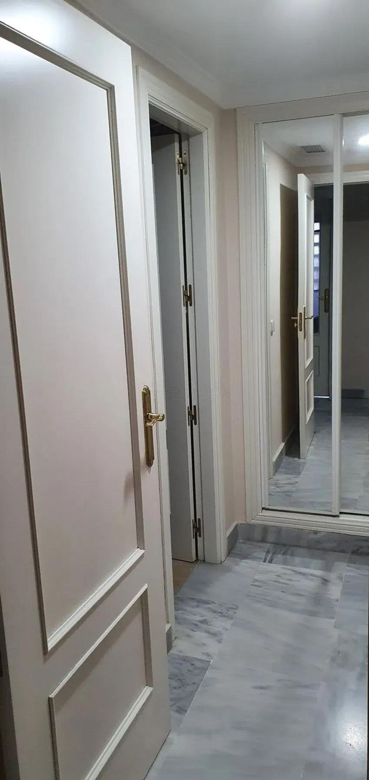 3 Bedroom Apartment in Marbella - Photo 17