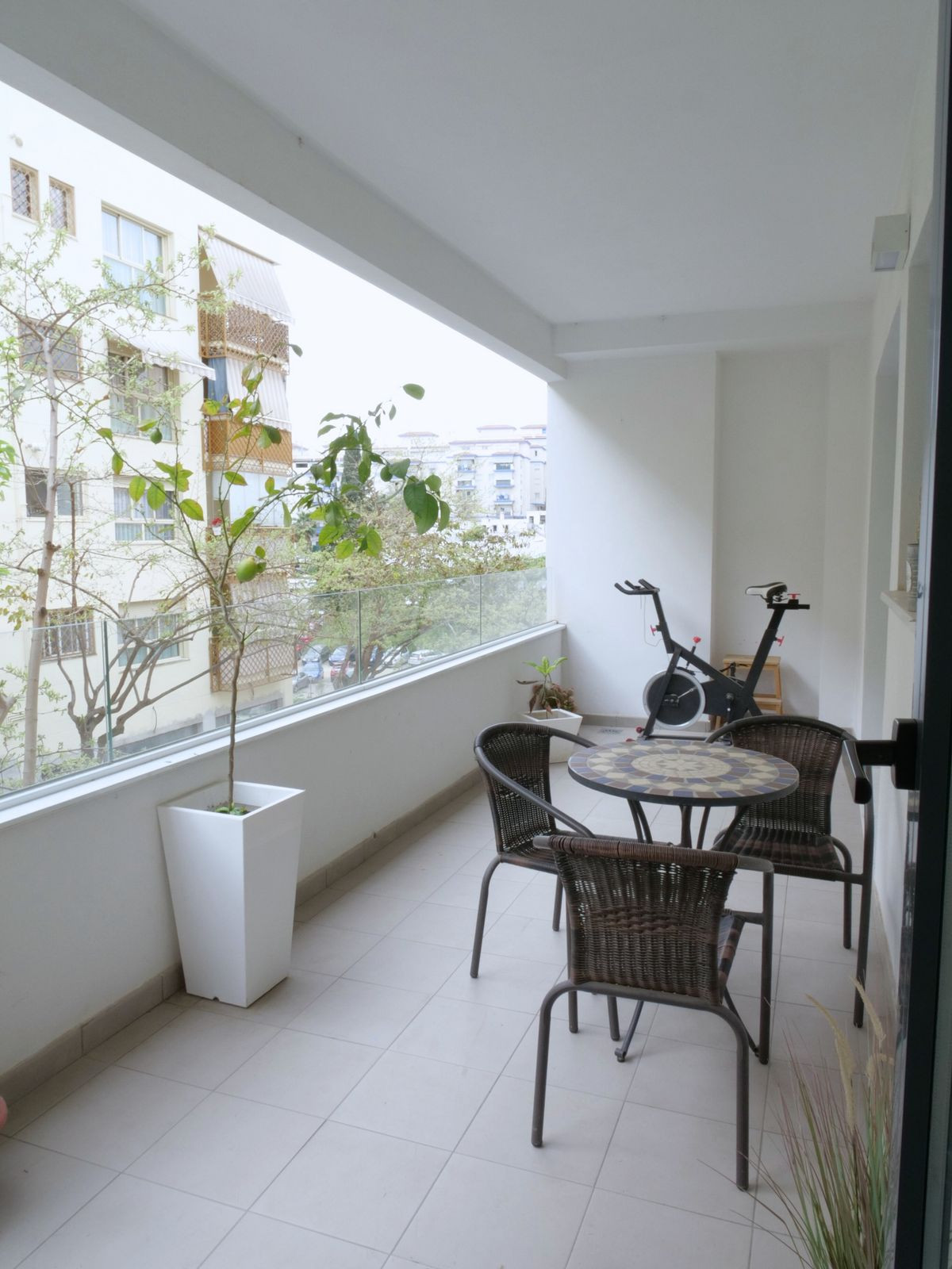 3 Bedroom Apartment in Estepona - Photo 21