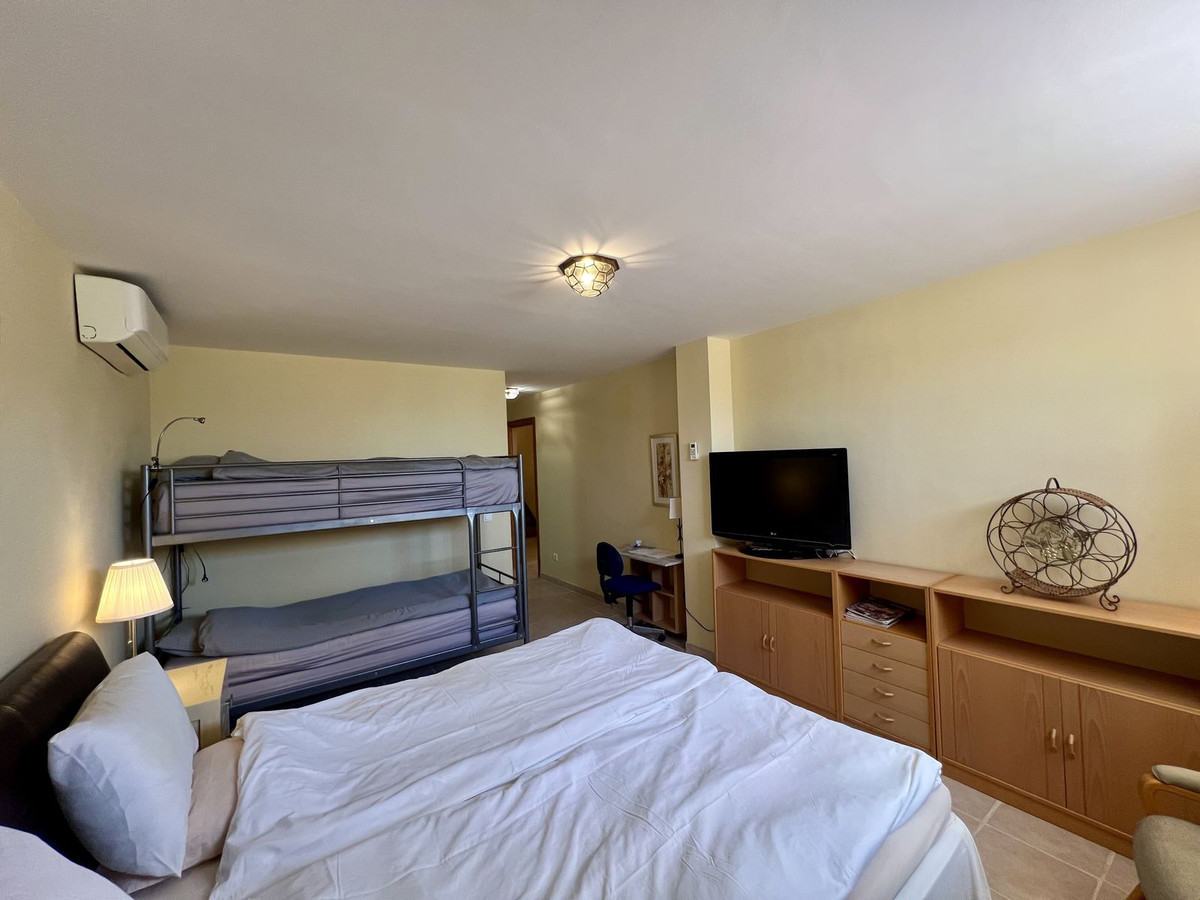 6 Bedroom Country house in Estepona - Foto 24