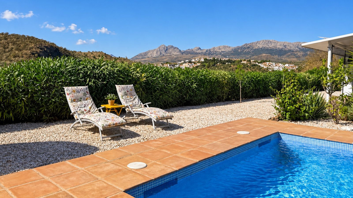 3 Bedroom Villa in Colmenar - Photo 4