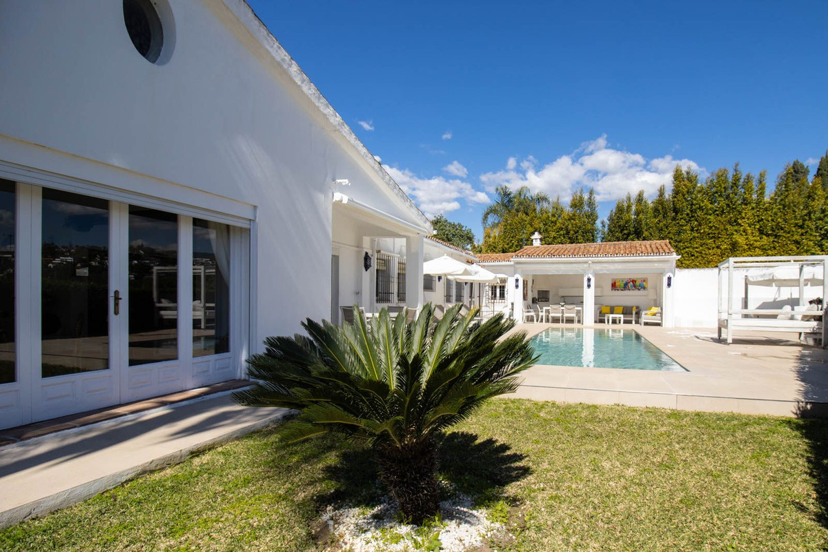 4 Bedroom Villa in Benahavís - Foto 15