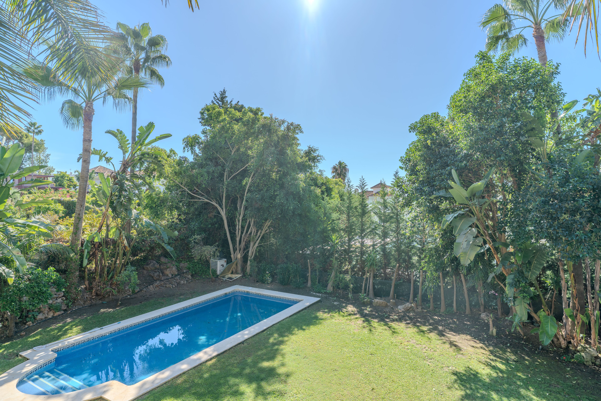 5 Bedroom Villa in Marbella - Foto 6