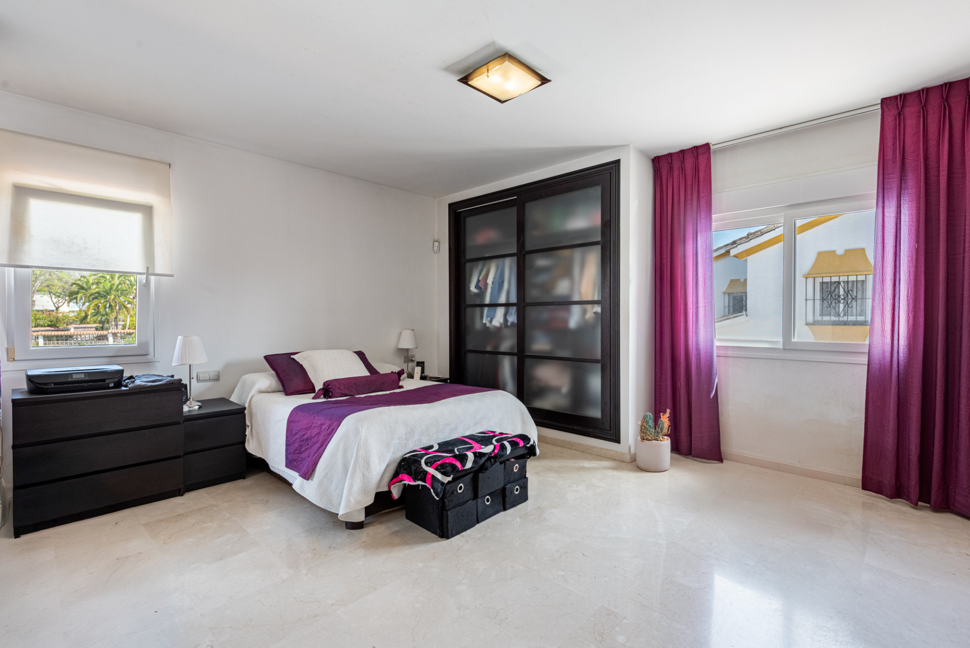 6 Bedroom Villa in San Pedro de Alcántara - Photo 24