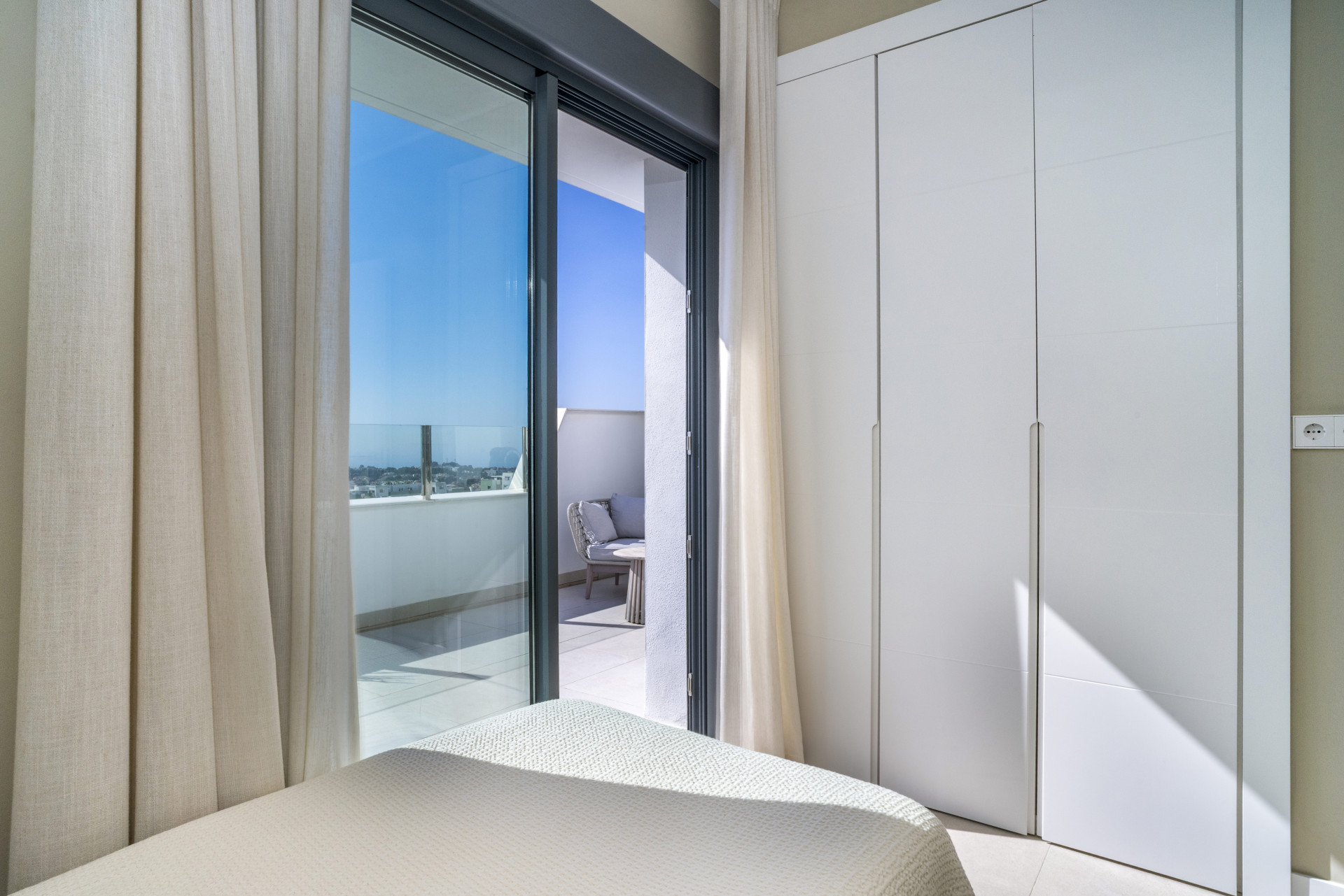 2 Bedroom Penthouse in Mijas - Photo 23