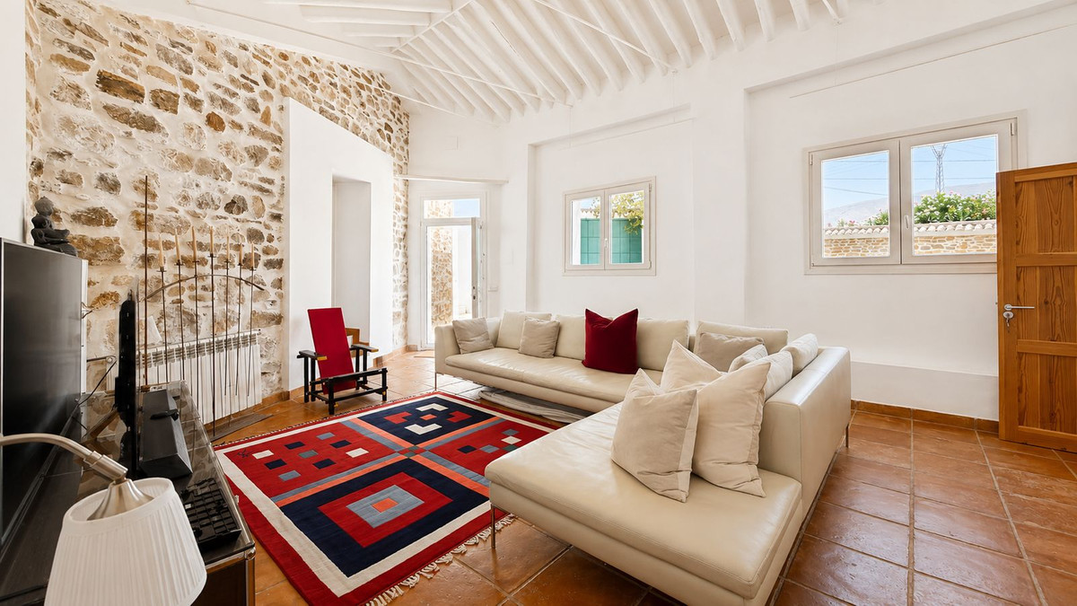 5 Bedroom Country house in Villanueva del Rosario - Photo 15