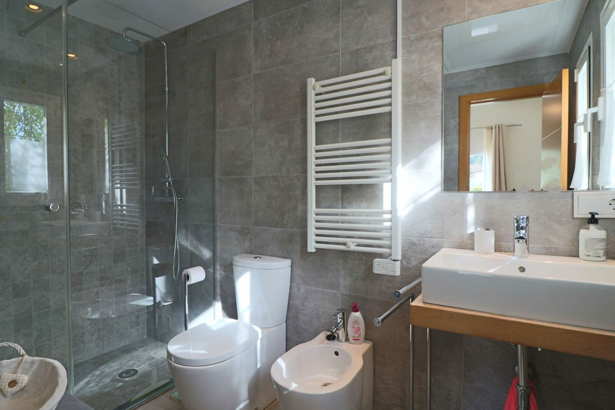 5 Bedroom Villa in Marbella - Foto 13