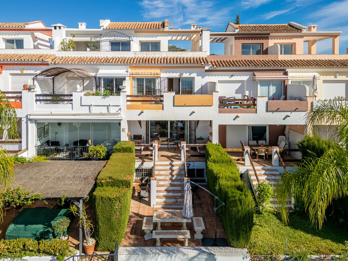 3 Bedroom Townhouse in Marbella - Photo 23