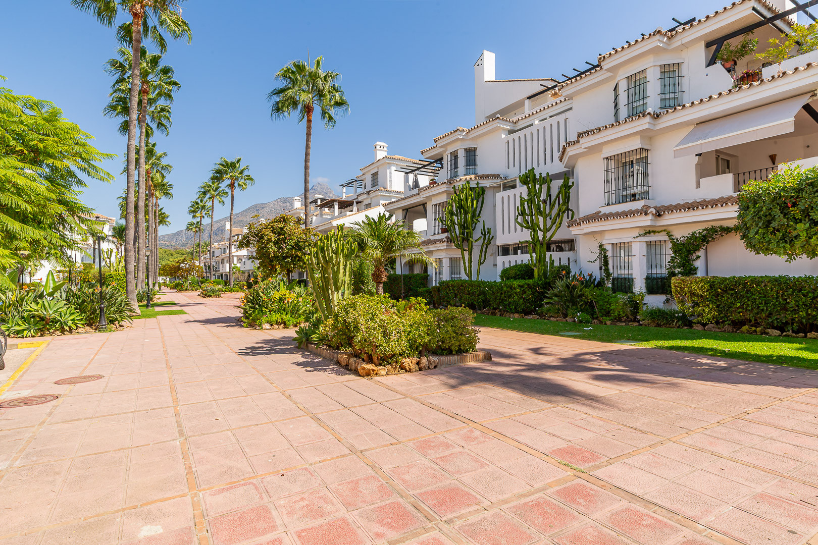 4 Bedroom Apartment in Marbella - Photo 20