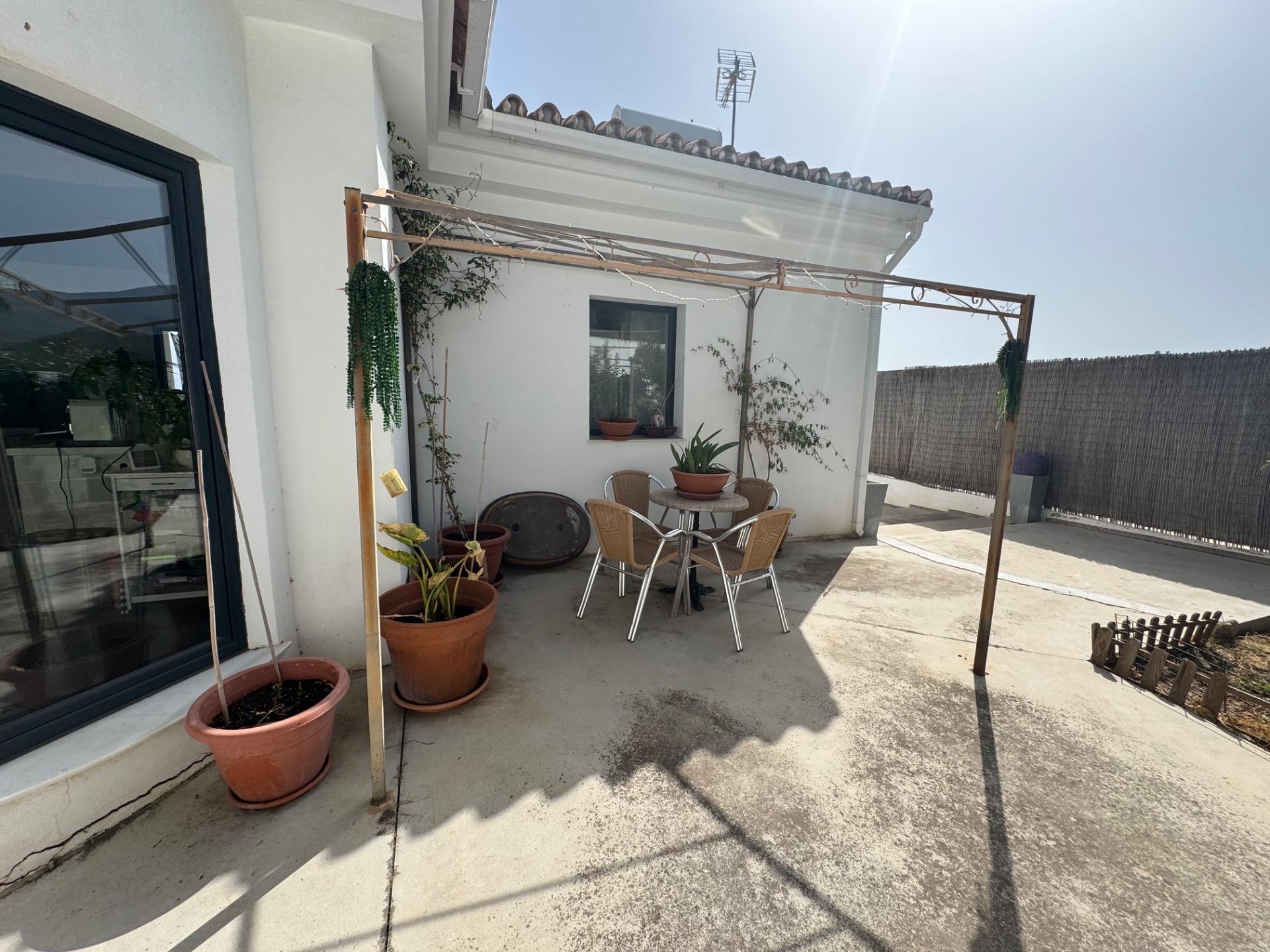 4 Bedroom Villa in Estepona - Photo 11
