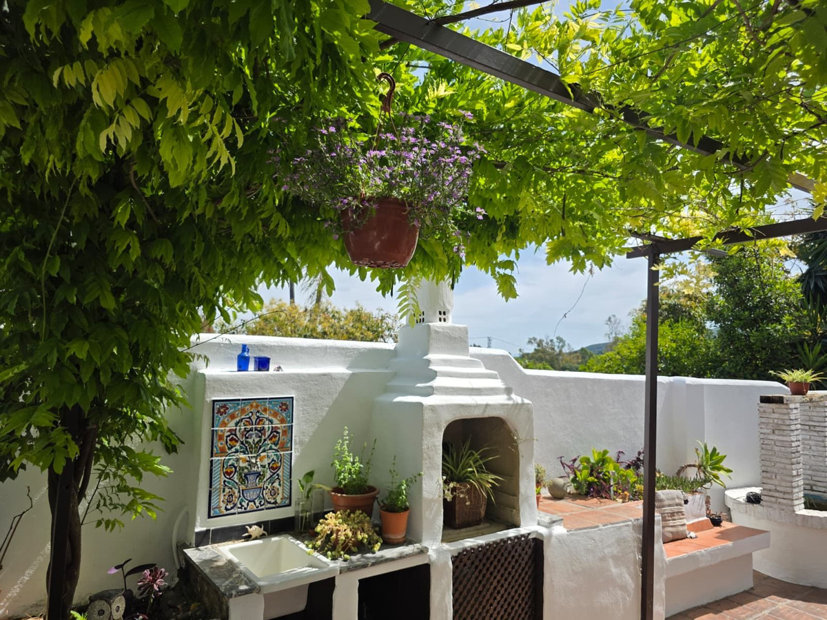 4 Bedroom Country house in Alhaurín el Grande - Photo 41