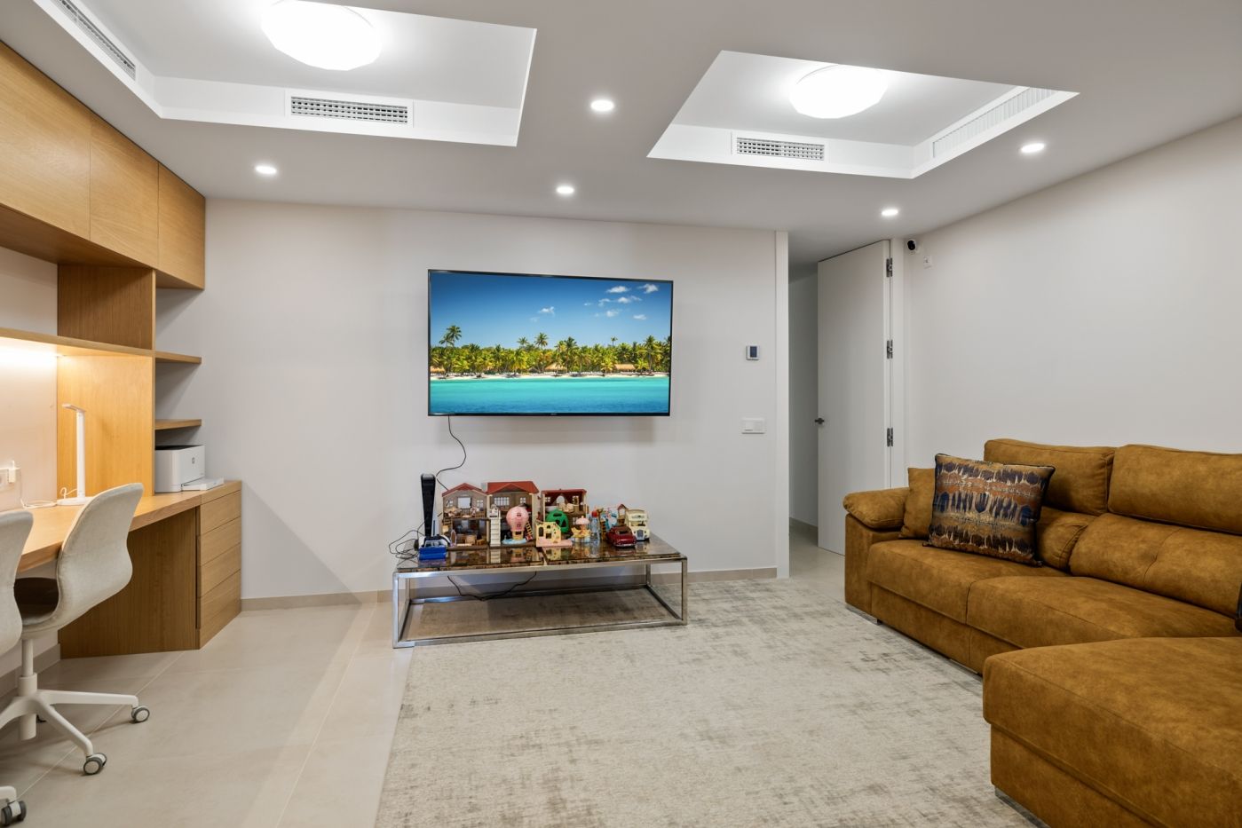 7 Bedroom Apartment in Marbella - Photo 8