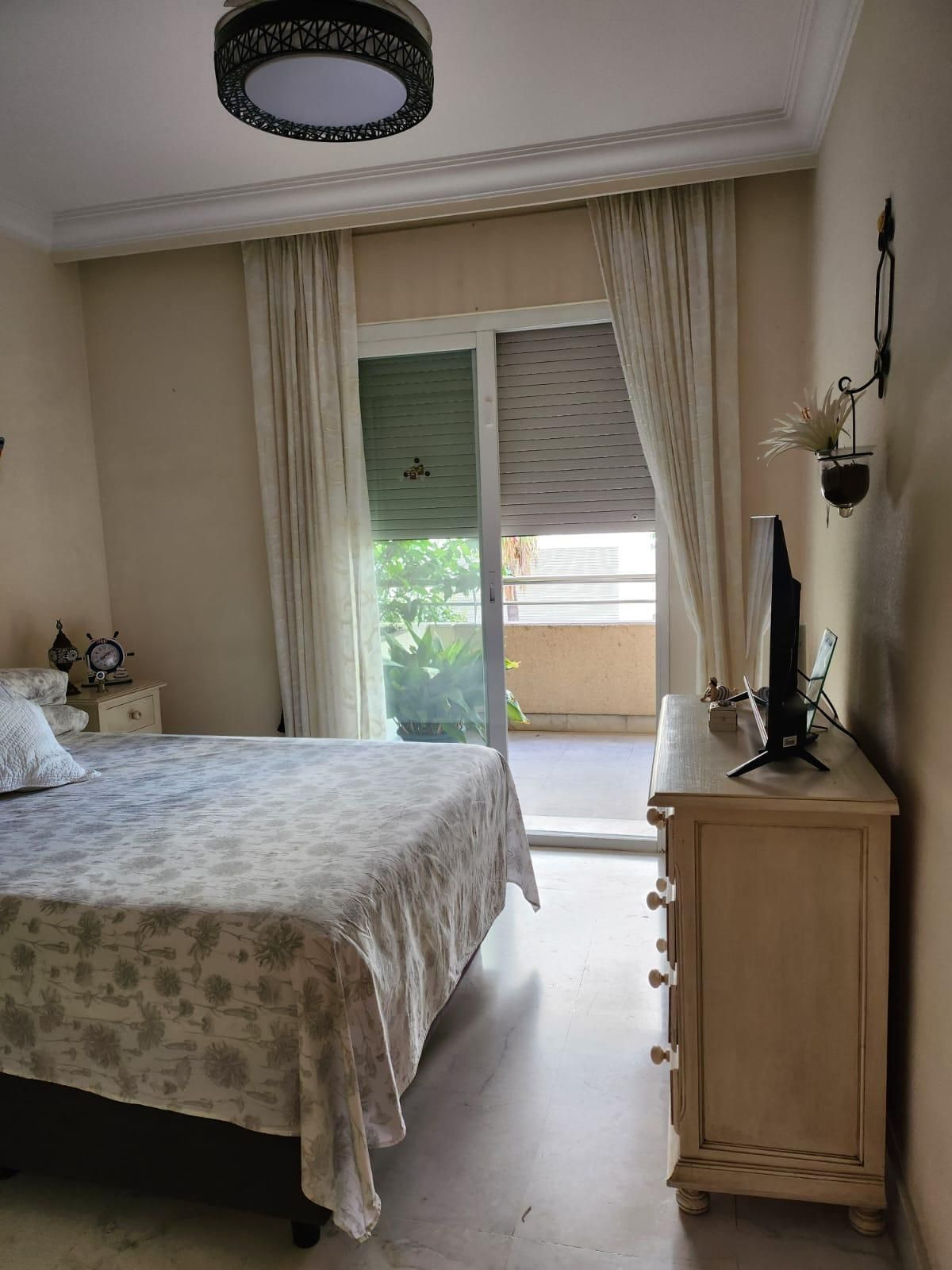 2 Bedroom Apartment in Marbella - Photo 15