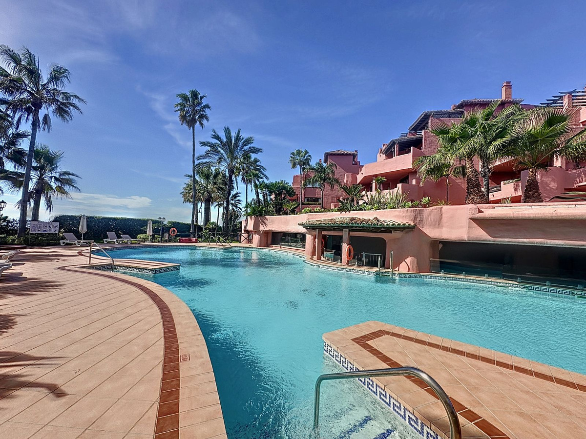 3 Bedroom Penthouse in Estepona - Фото 52