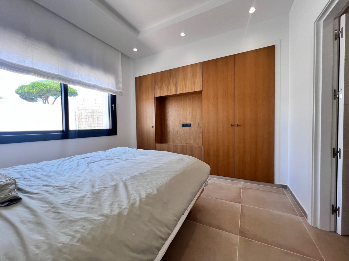 3 Bedroom Villa in Estepona - Photo 21