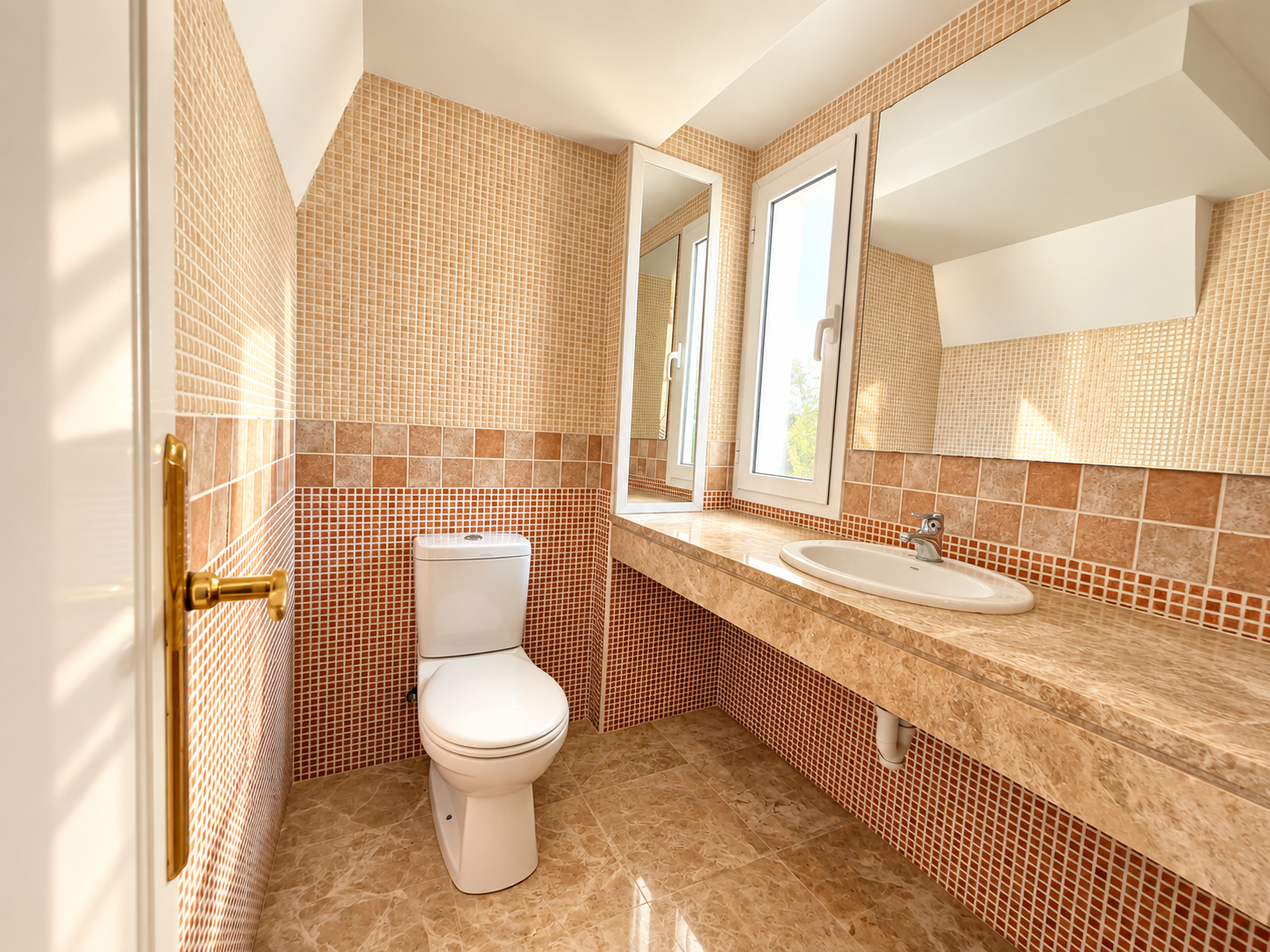 3 Bedroom Townhouse in Marbella - Photo 9