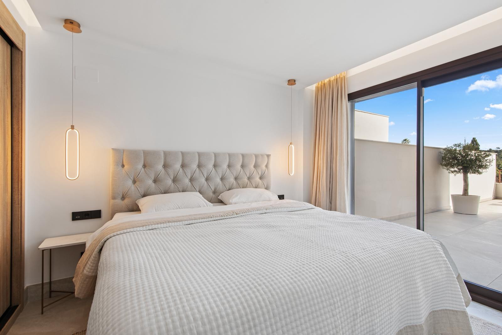 3 Bedroom Apartment in Istán - Photo 14