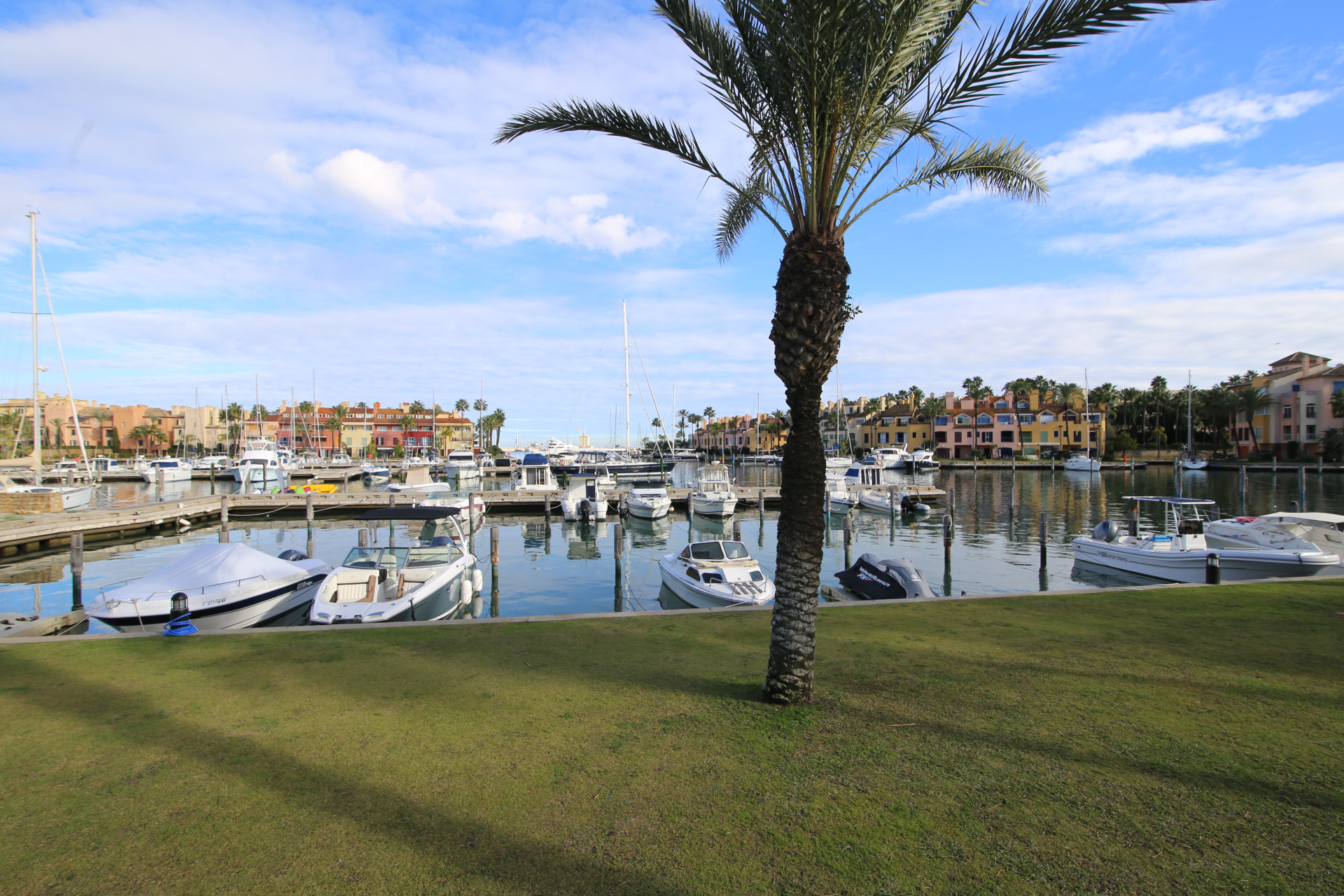 4 Bedroom Penthouse in Sotogrande - Photo 18