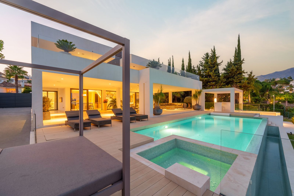 5 Bedroom Villa in Marbella - Foto 47