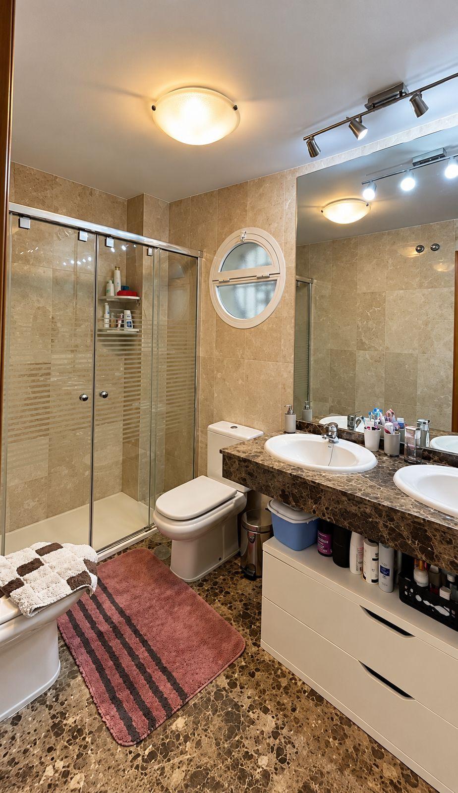 3 Bedroom Apartment in Benalmádena - Photo 17