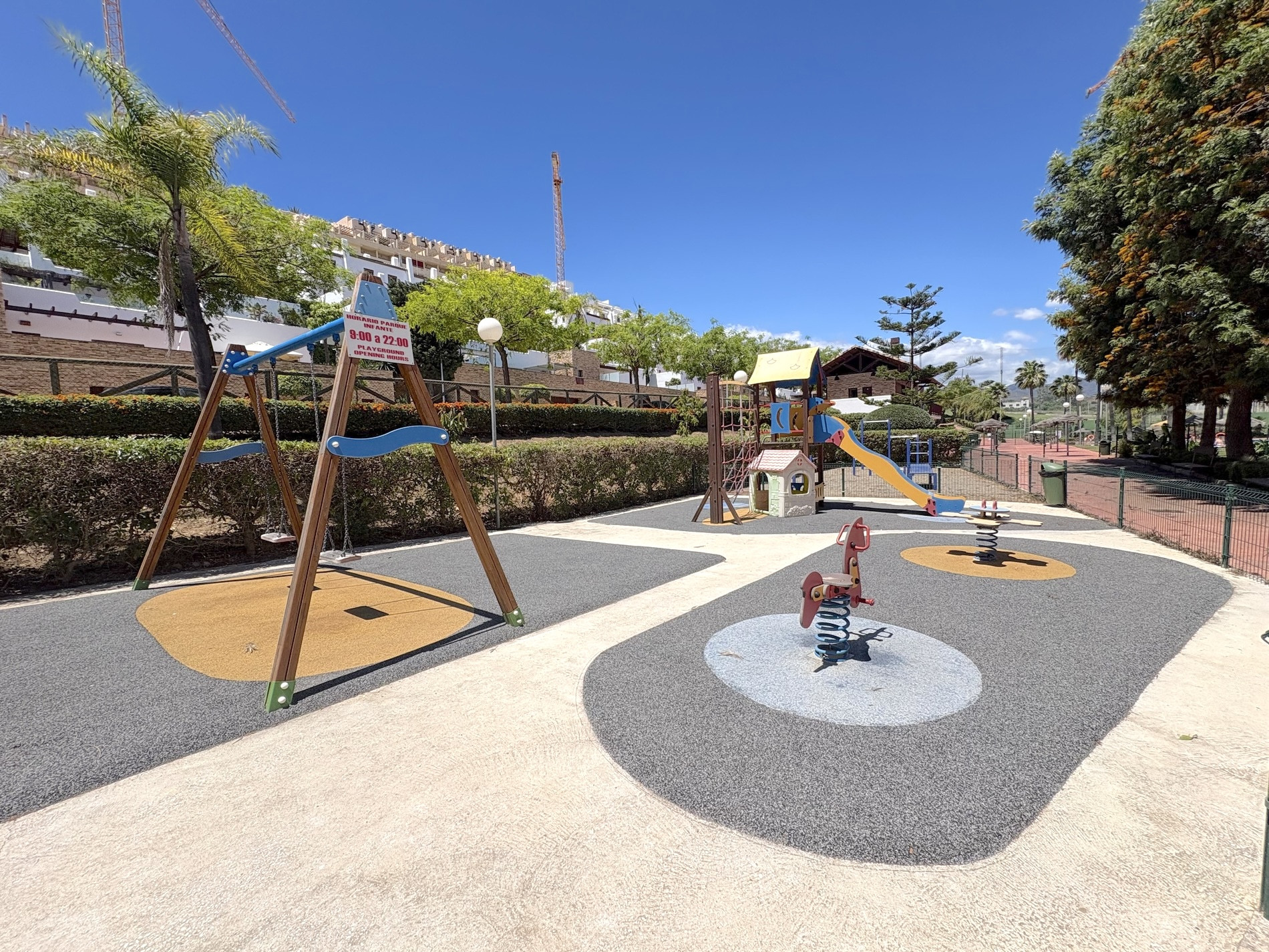 3 Bedroom Apartment in Mijas - Photo 28