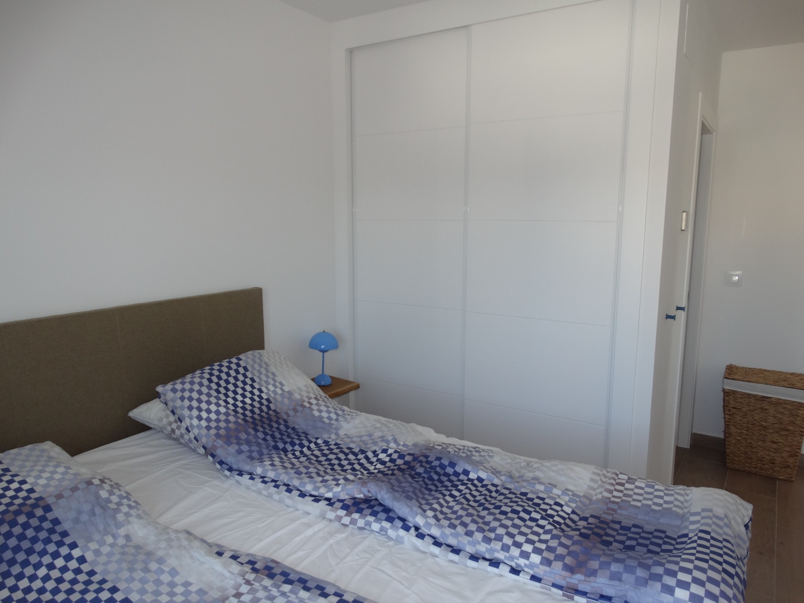 Apartamento com 3 quartos com piscina em Alicante, Espanha – Foto 13