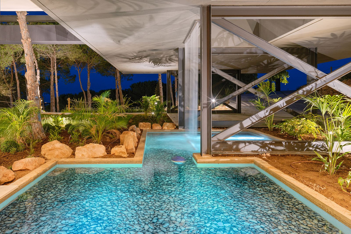 5 Bedroom Villa in Sotogrande - Photo 30