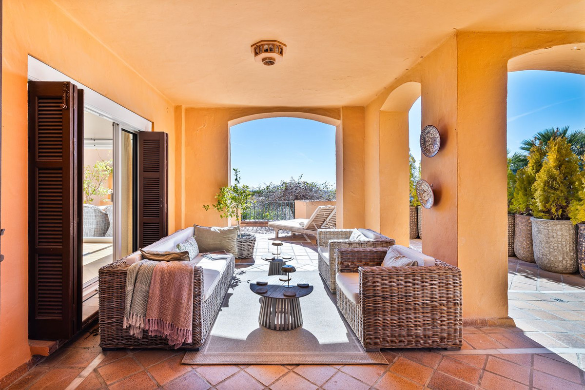 3 Bedroom Apartment in Marbella - Photo 25