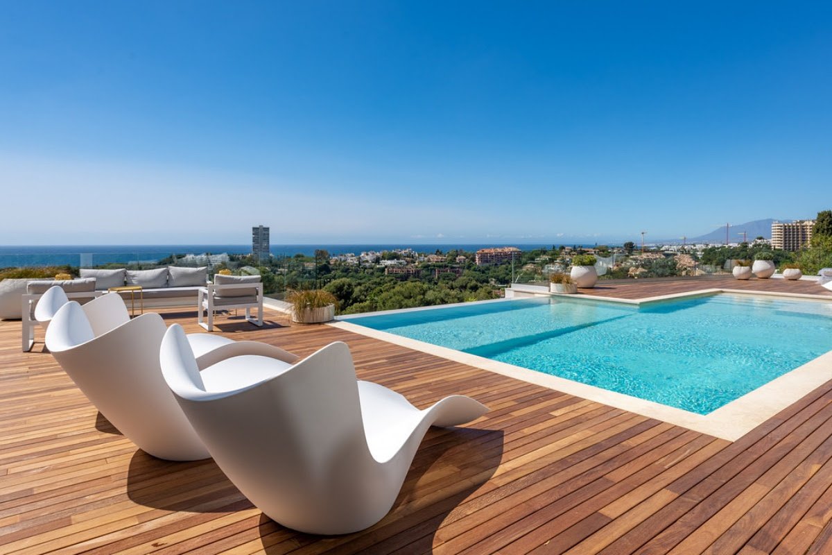 5 Bedroom Villa in Marbella - Photo 20