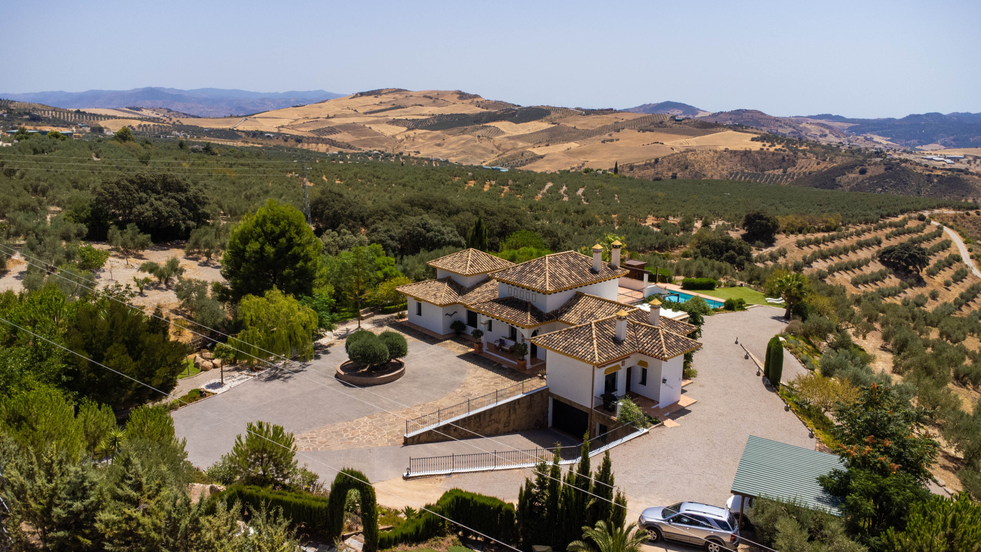 4 Bedroom Villa in Villanueva de la Concepción - Photo 2