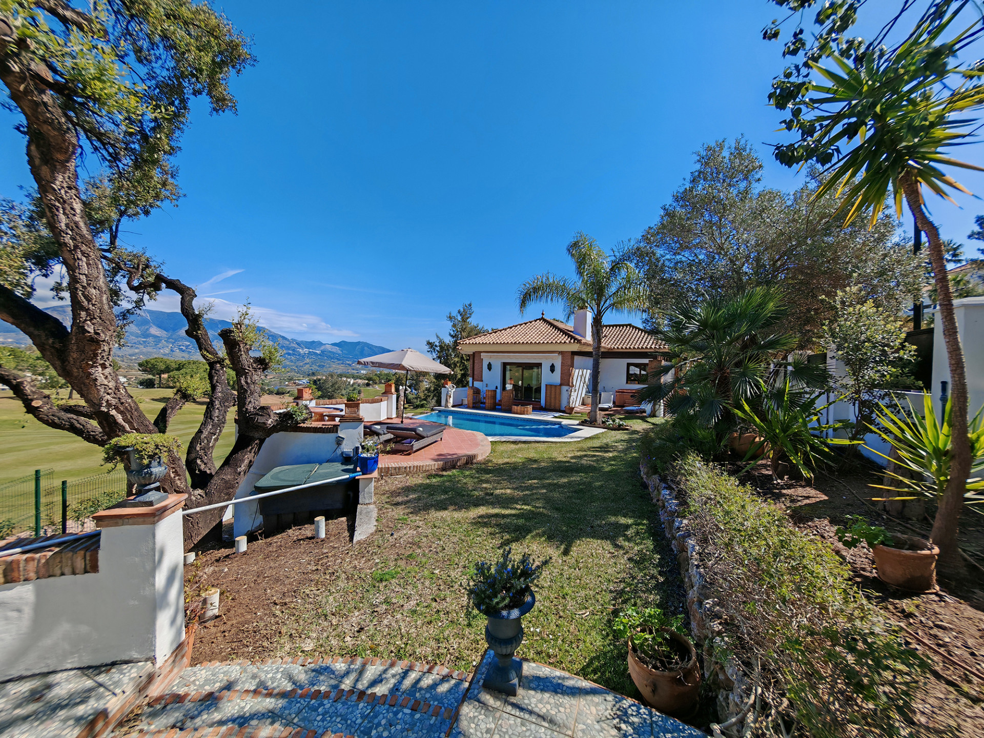 4 Bedroom Villa in Mijas - Photo 36