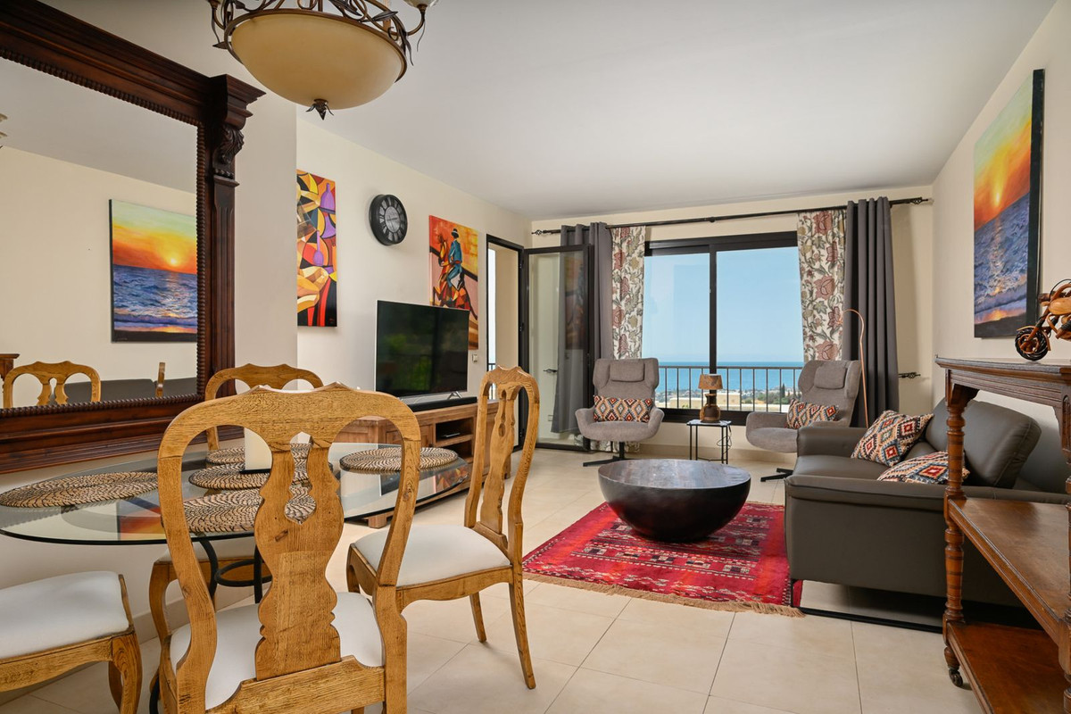 3 Bedroom Apartment in Marbella