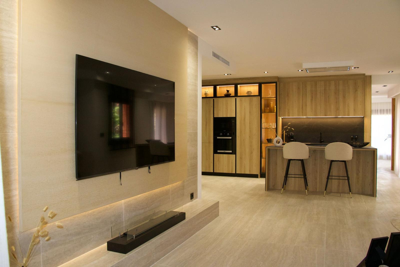 3 Bedroom Apartment in Estepona - Foto 4