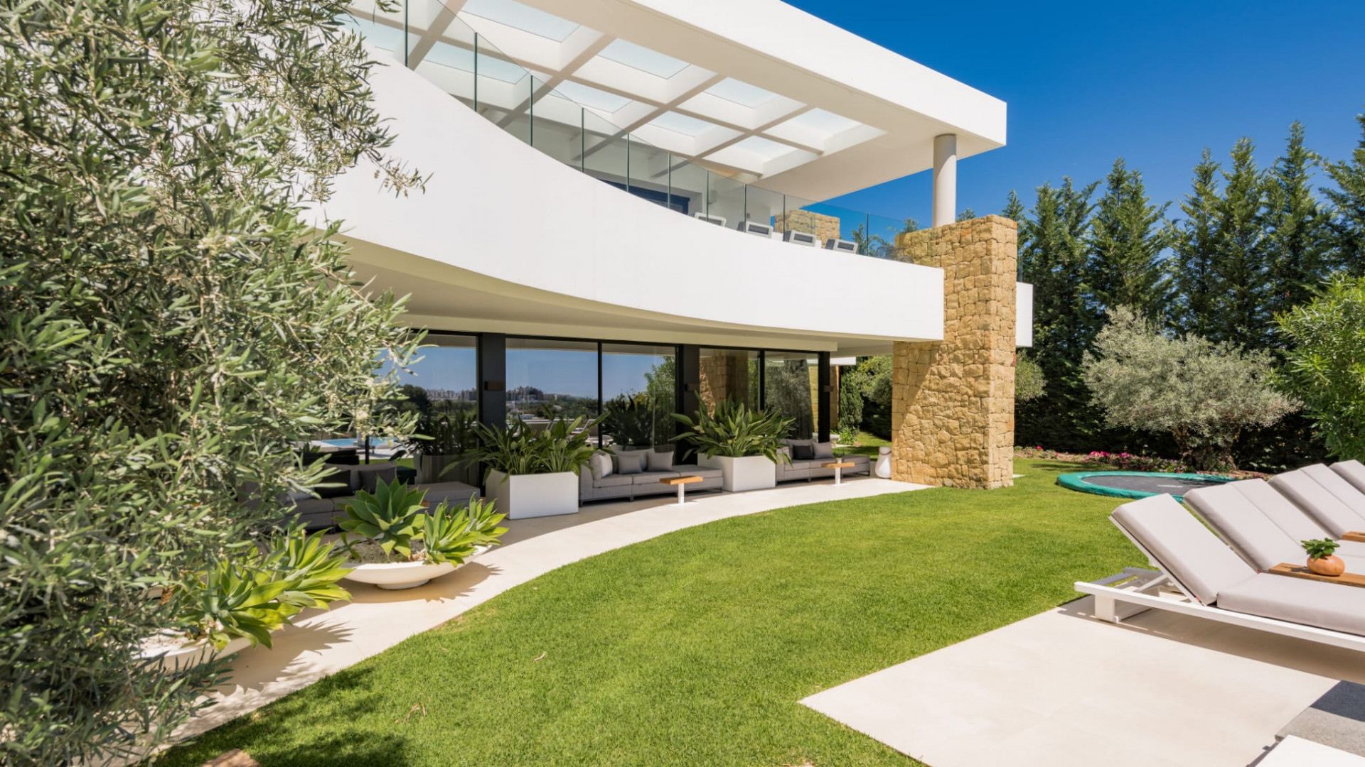 5 Bedroom Villa in Benahavís - Foto 9