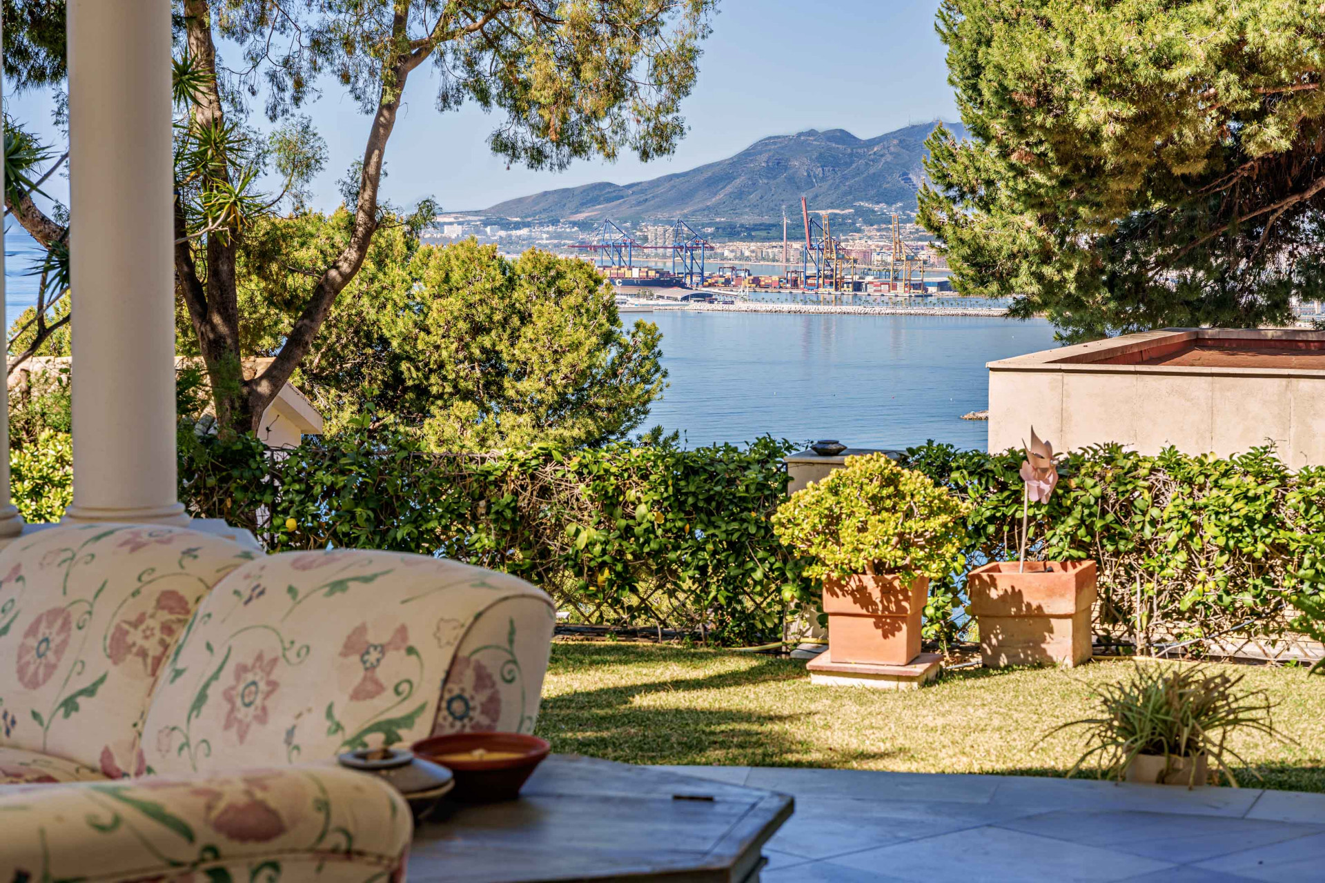6-bed property for sale in Malaga East