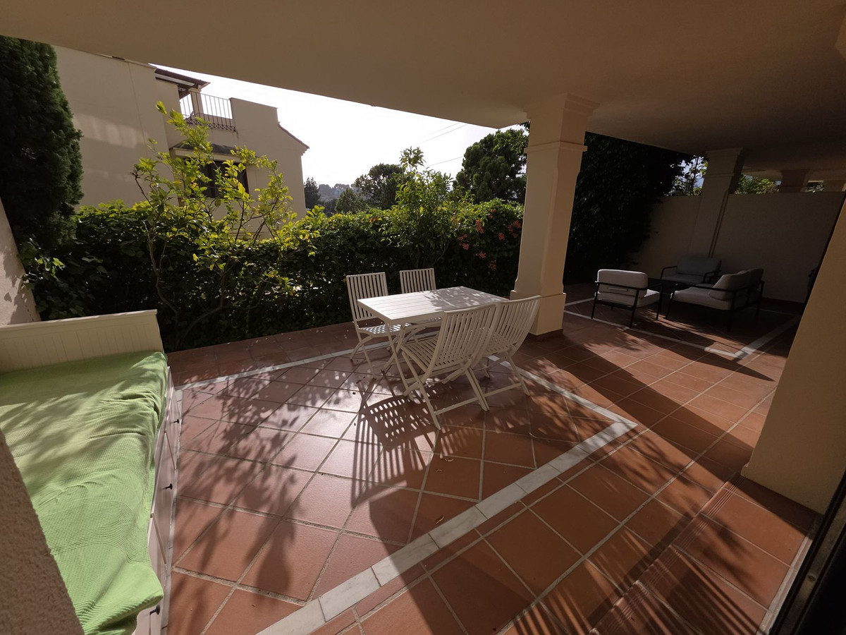 Apartment in Nueva Andalucia