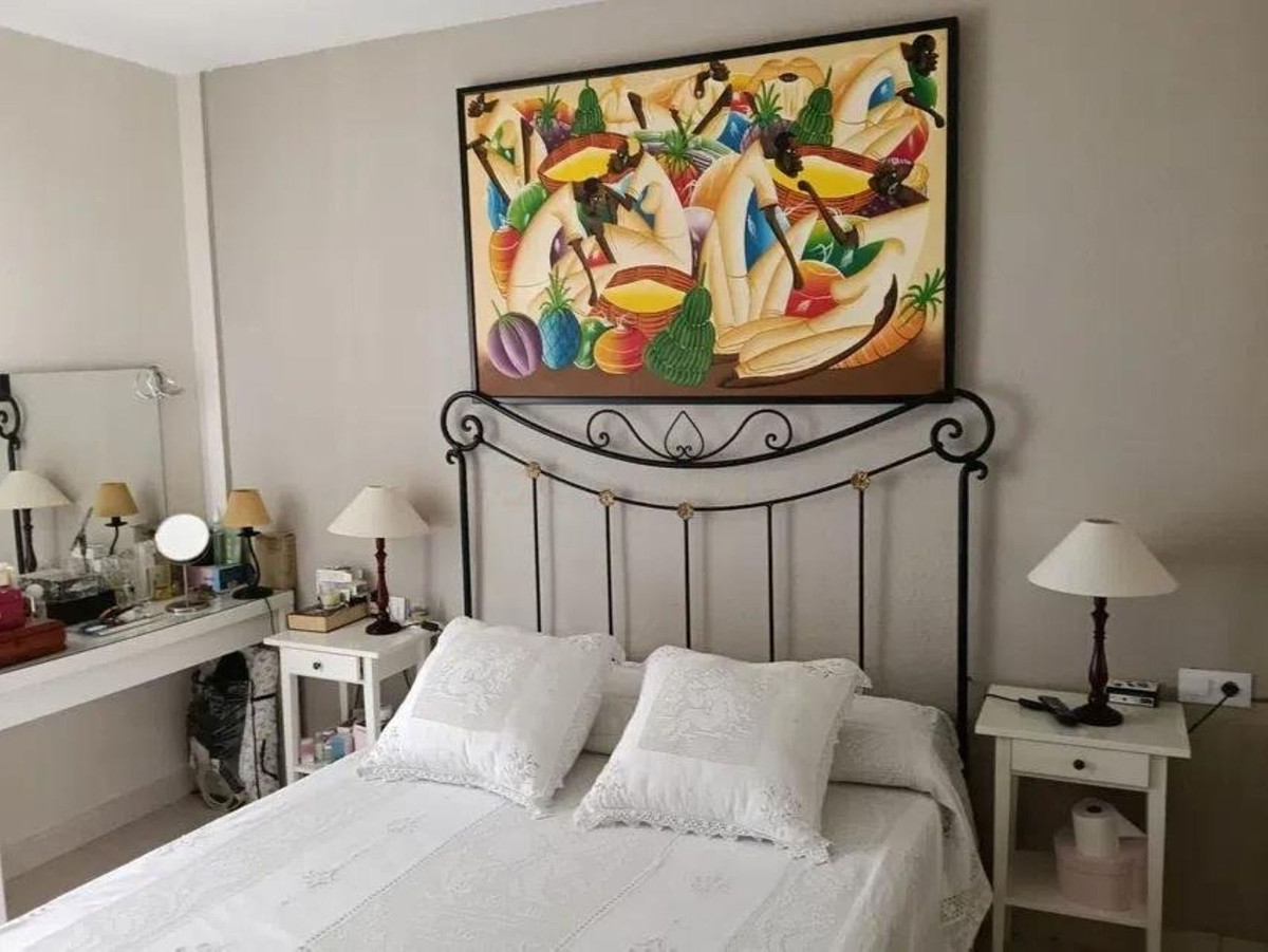 3 Bedroom Townhouse in Torremolinos - Photo 23