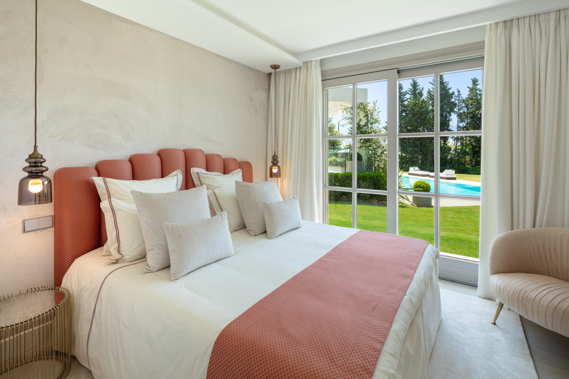 6 Bedroom Villa in Marbella - Photo 20