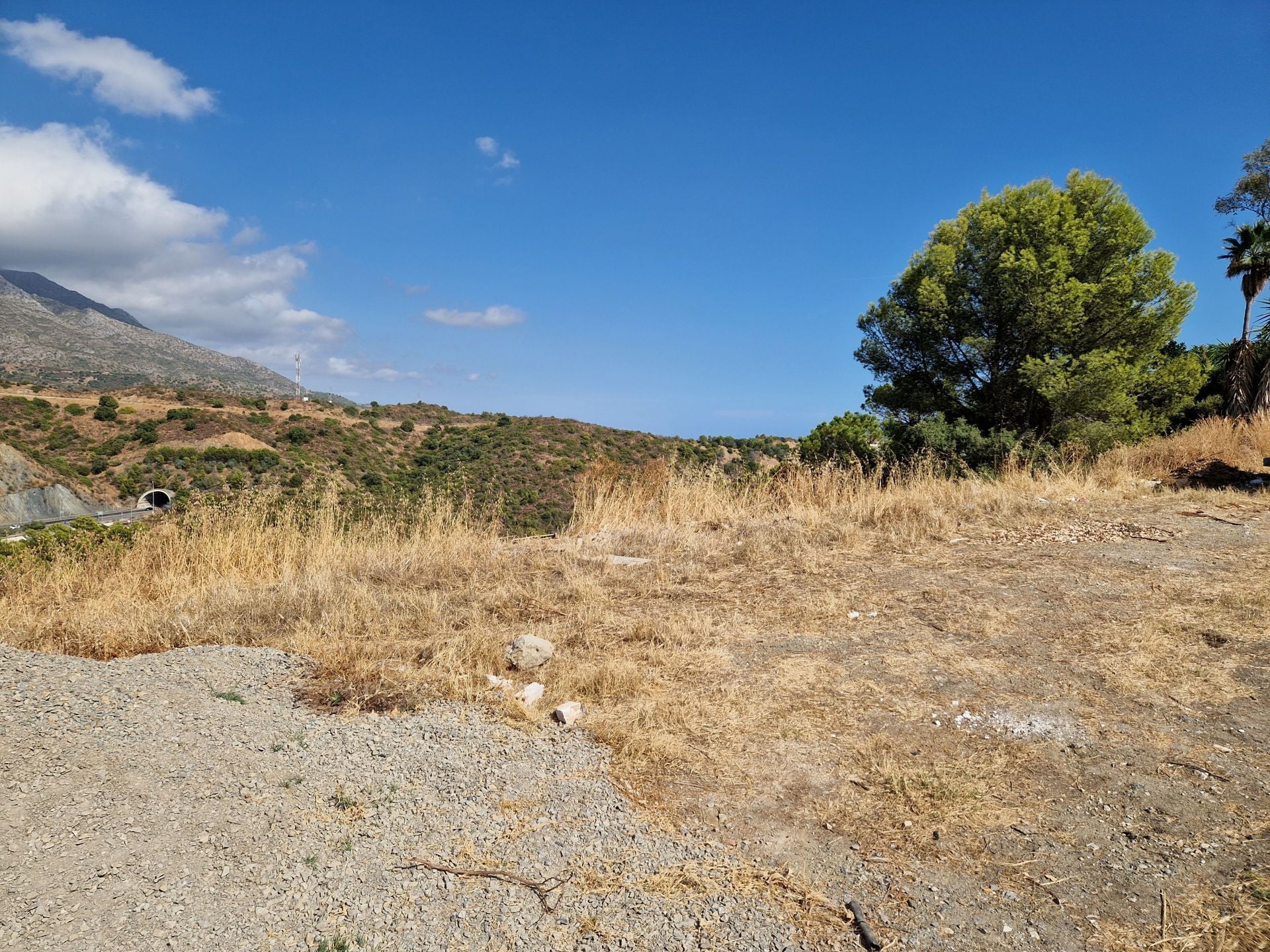 800 m² Plot in Marbella - Photo 25