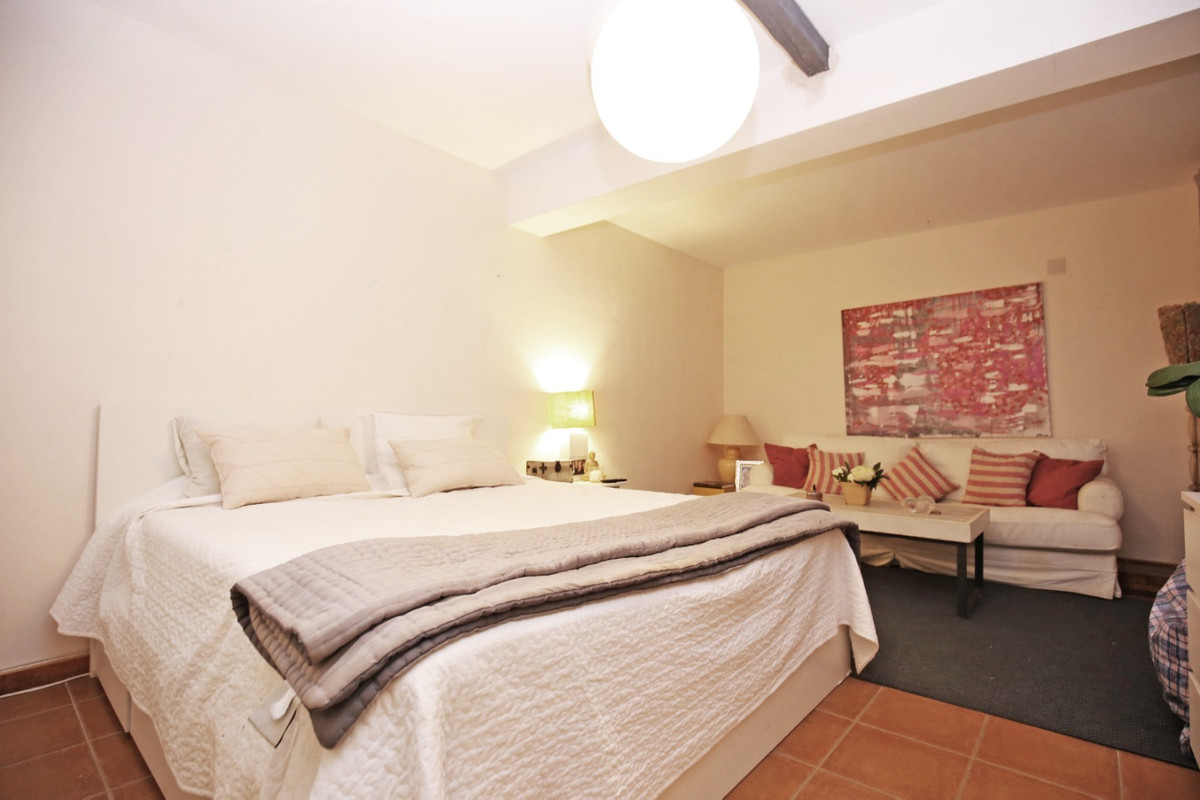 5 Bedroom Villa in Marbella - Foto 15
