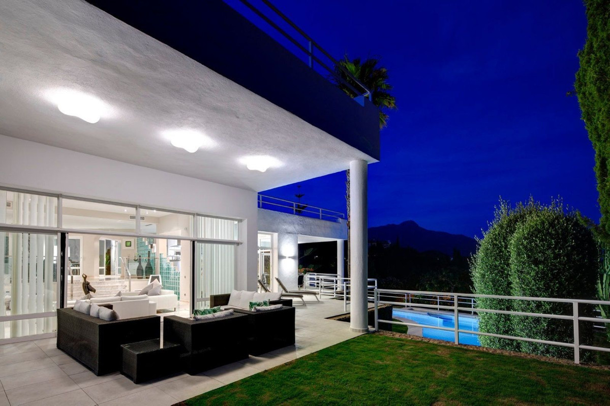 5 Bedroom Villa in Benahavís - Foto 2