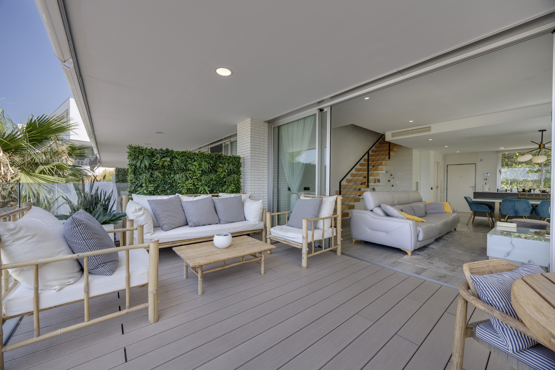 3 Bedroom Townhouse in Estepona - Photo 3