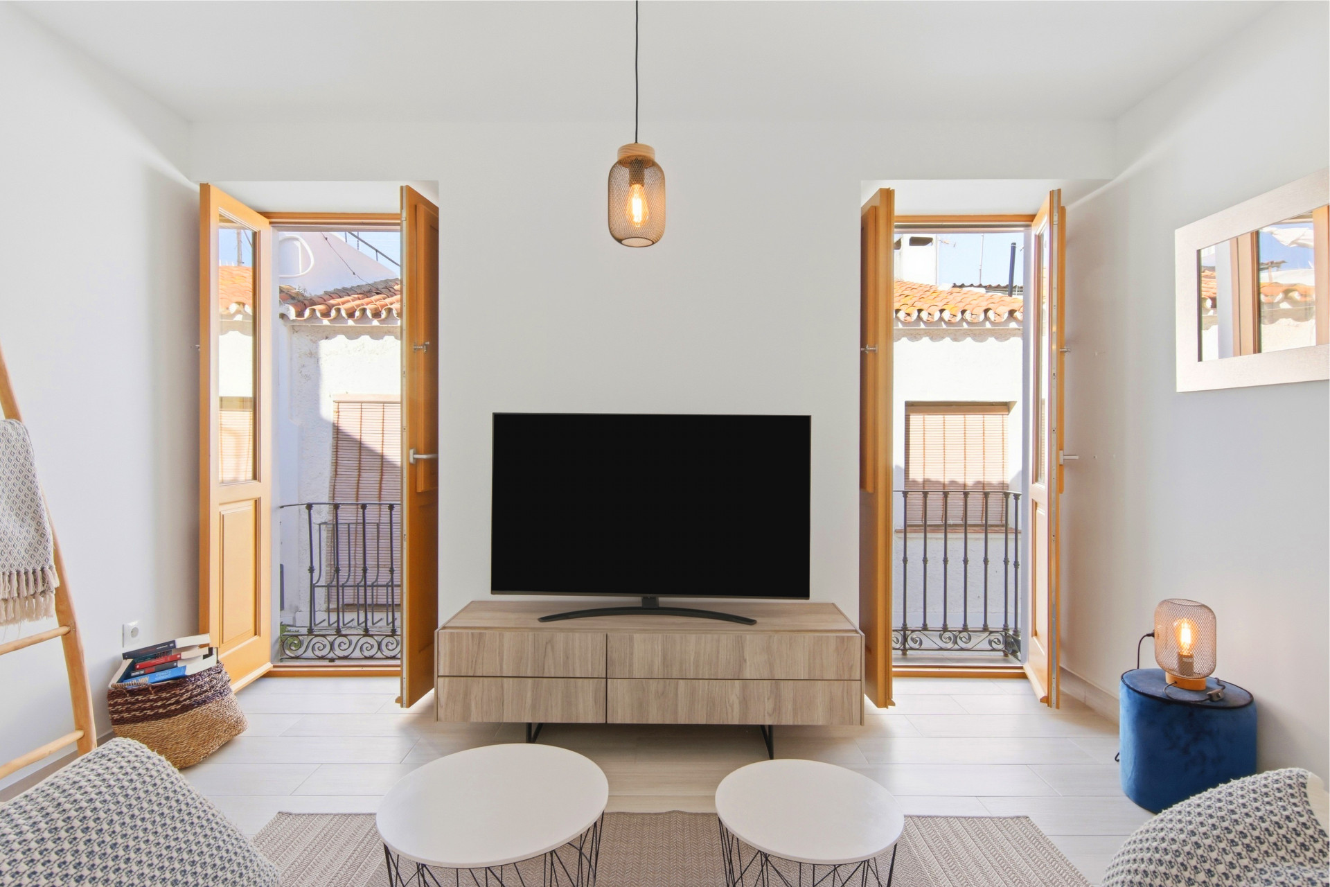 5 Bedroom Townhouse in Estepona - Фото 3